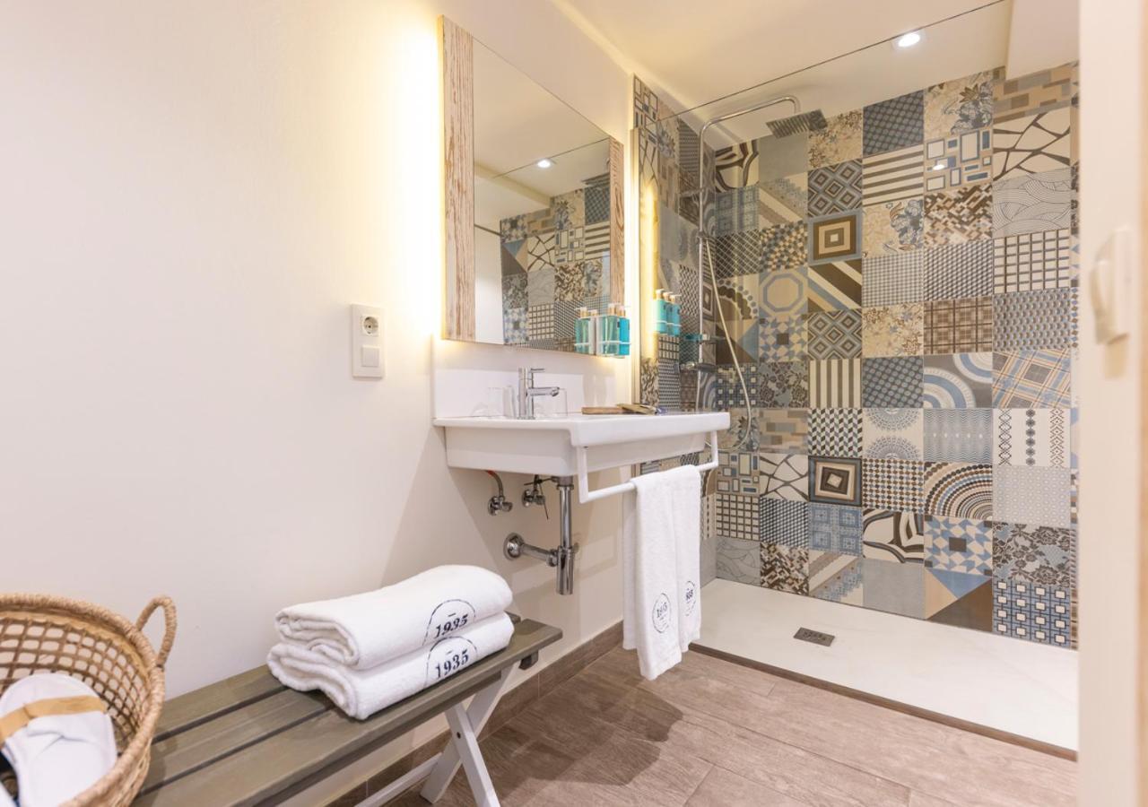 1935 Hotel Boutique & Apartments - Adults Only Roses Bagian luar foto